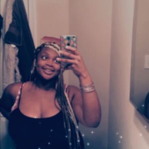 Meet your Posher, Bria